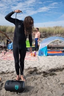 NEMO EQUIPMENT Douche Nemo Helio -Camping Série Magasin douche nemo helio pressure shower 08