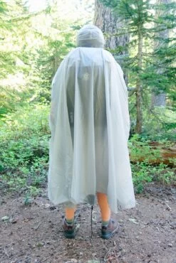 Six Moon Designs Gatewood Cape -Camping Série Magasin six moon design gatewood cape 04